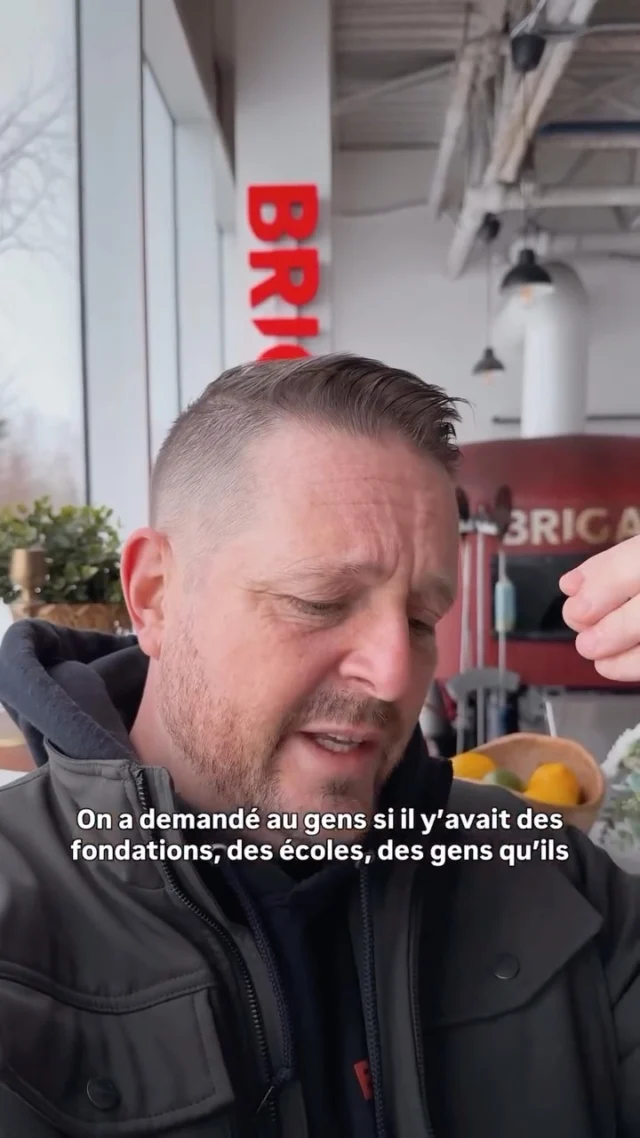 Aujourd’hui, on a livré notre toute première surprise pizza à l’équipe de École 3 Saisons ❤️🍕

Merci pour tout ce que vous faites pour nos enfants, jour après jour. Votre présence, votre patience et votre engagement font une vraie différence dans notre communauté.

C’était notre façon de vous dire merci… et de vous donner un petit boost juste avant la semaine de relâche.

Bon congé. Reposez-vous bien. Vous le méritez. 🤍🍕

—

Today, we delivered our very first free pizza surprise to the team at École 3 Saisons ❤️🍕

Thank you for everything you do for our children, day after day. Your dedication and care truly make a difference in our community.

This was our small way of saying thank you — and giving you a little boost before March break.

Enjoy the break. Get some well-deserved rest. 🤍🍕